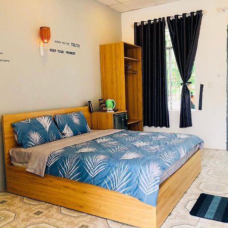 V3 Hostel Нячанг Екстер'єр фото