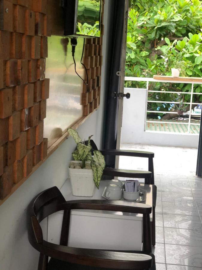 V3 Hostel Нячанг Екстер'єр фото