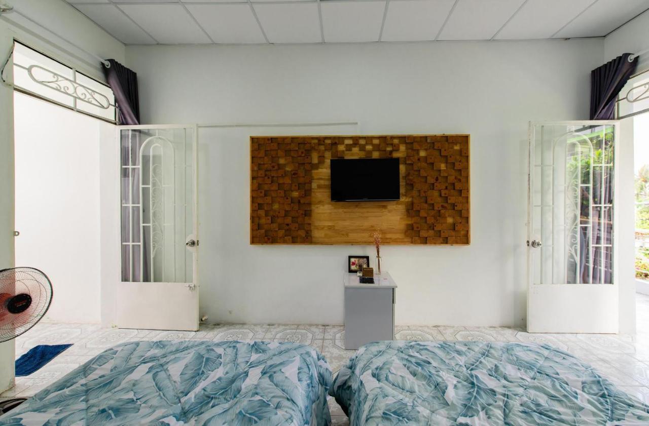 V3 Hostel Нячанг Екстер'єр фото